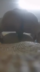 小母狗太耐操了，站起来打桩都不叫一声