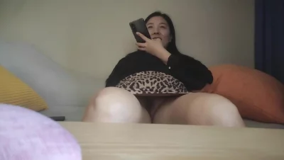 还是阿姨有套路 内裤都不穿就出来约会 明摆着就是想做爱了